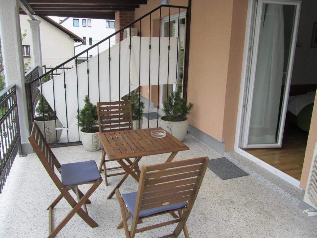 Alo Apartments Vila Klara Ljubljana Ngoại thất bức ảnh