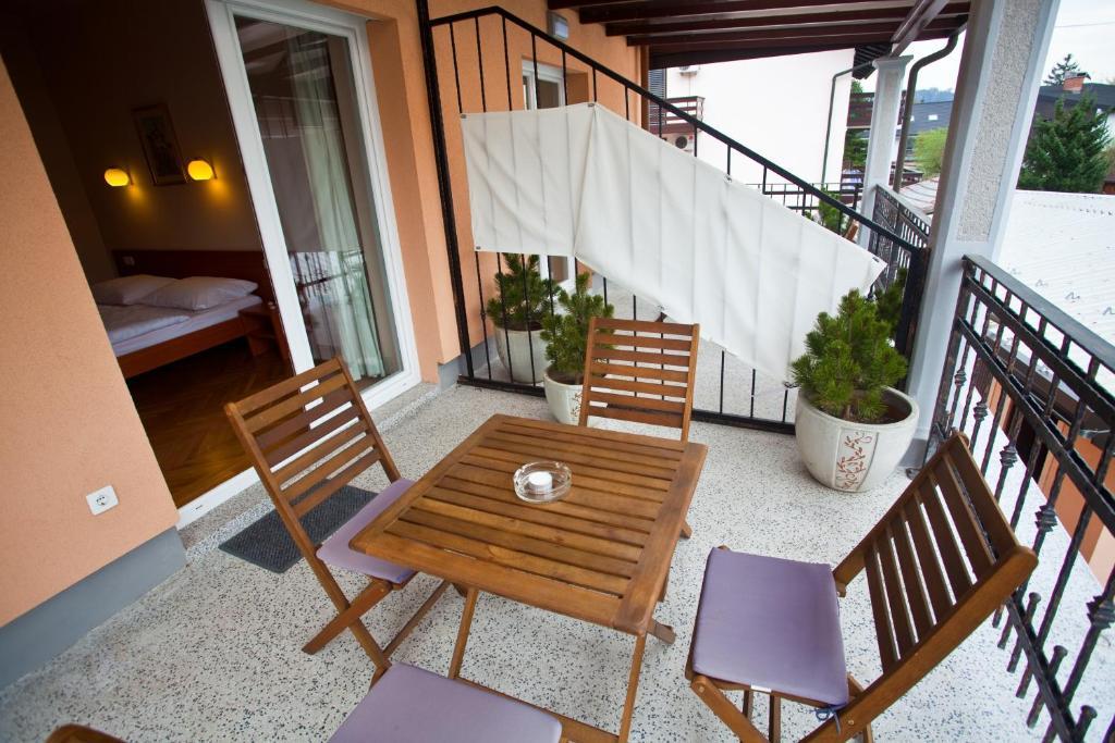 Alo Apartments Vila Klara Ljubljana Phòng bức ảnh