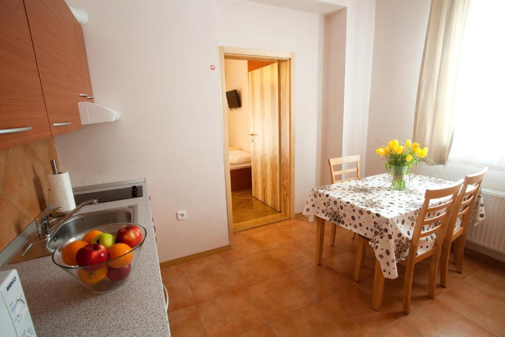 Alo Apartments Vila Klara Ljubljana Phòng bức ảnh